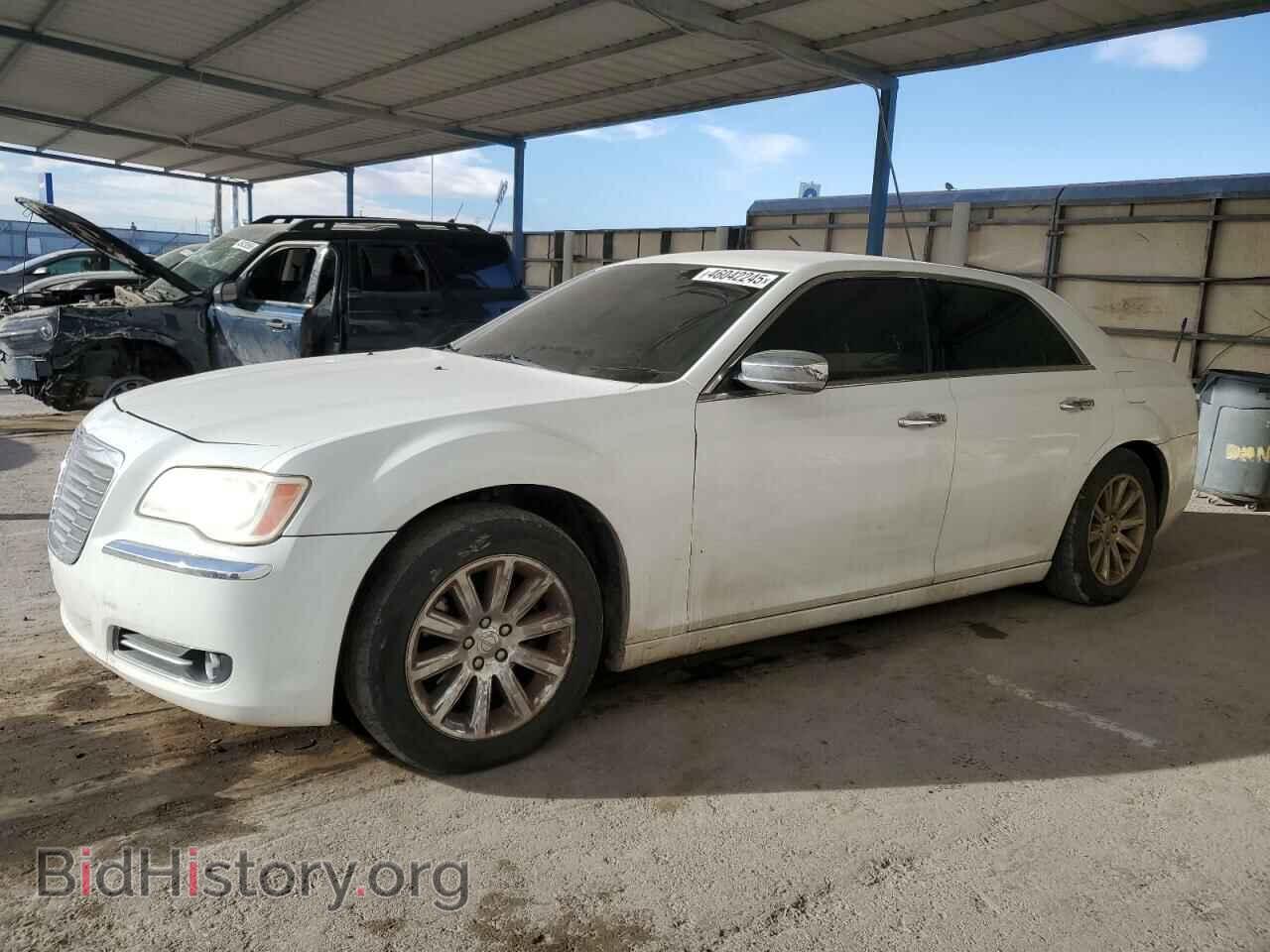 Photo 2C3CA5CG3BH533740 - CHRYSLER 300 2011