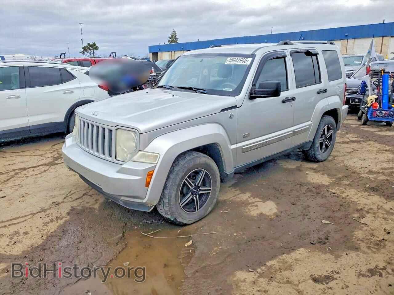 Photo 1J4PN2GK4BW558236 - JEEP LIBERTY 2011