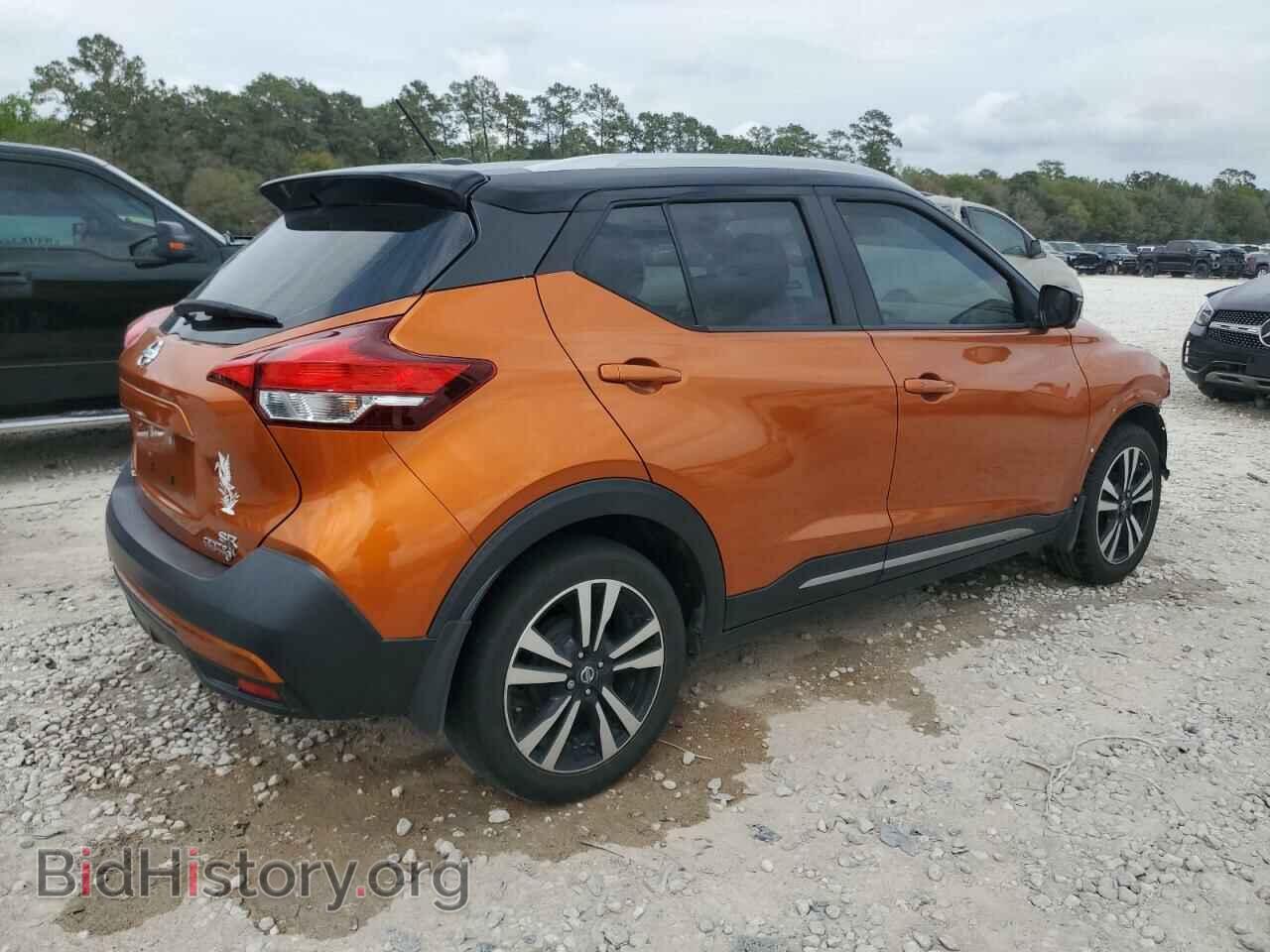 2019 NISSAN KICKS - VIN: 3N1CP5CU3KL527317 - Фото 3