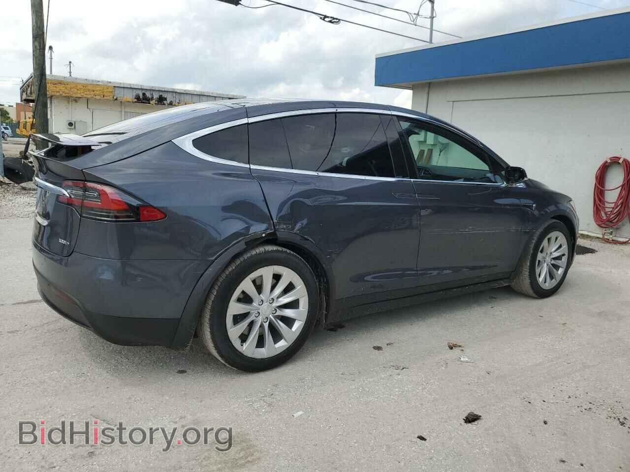 2017 TESLA MODEL X - VIN: 5YJXCBE22HF072844 - Фото 3
