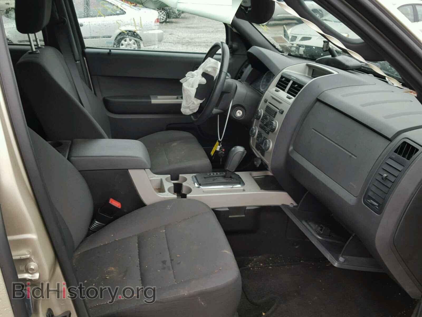 2011 FORD ESCAPE - VIN: 1FMCU0D72BKB89634 - Photo 5