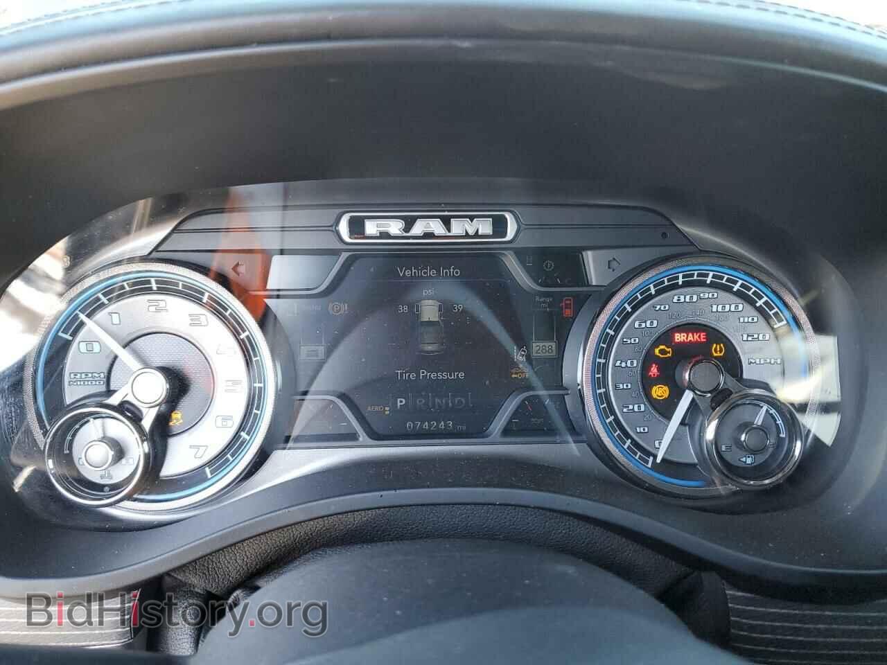2019 RAM 1500 - VIN: 1C6SRFHT8KN624593 - Фото 9