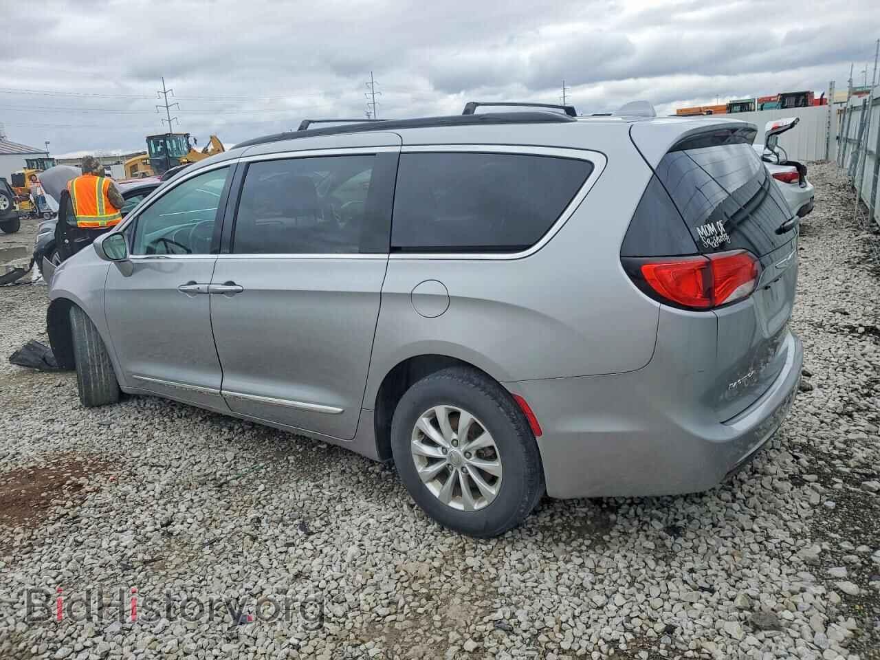 2017 CHRYSLER PACIFICA - VIN: 2C4RC1BG6HR734304 - Фото 2