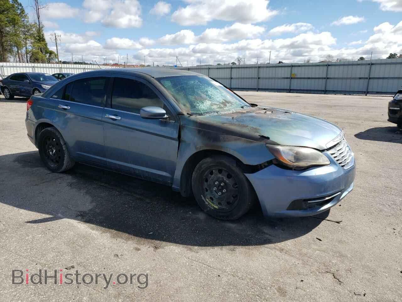 2011 CHRYSLER 200 - VIN: 1C3BC4FBXBN599421 - Photo 4