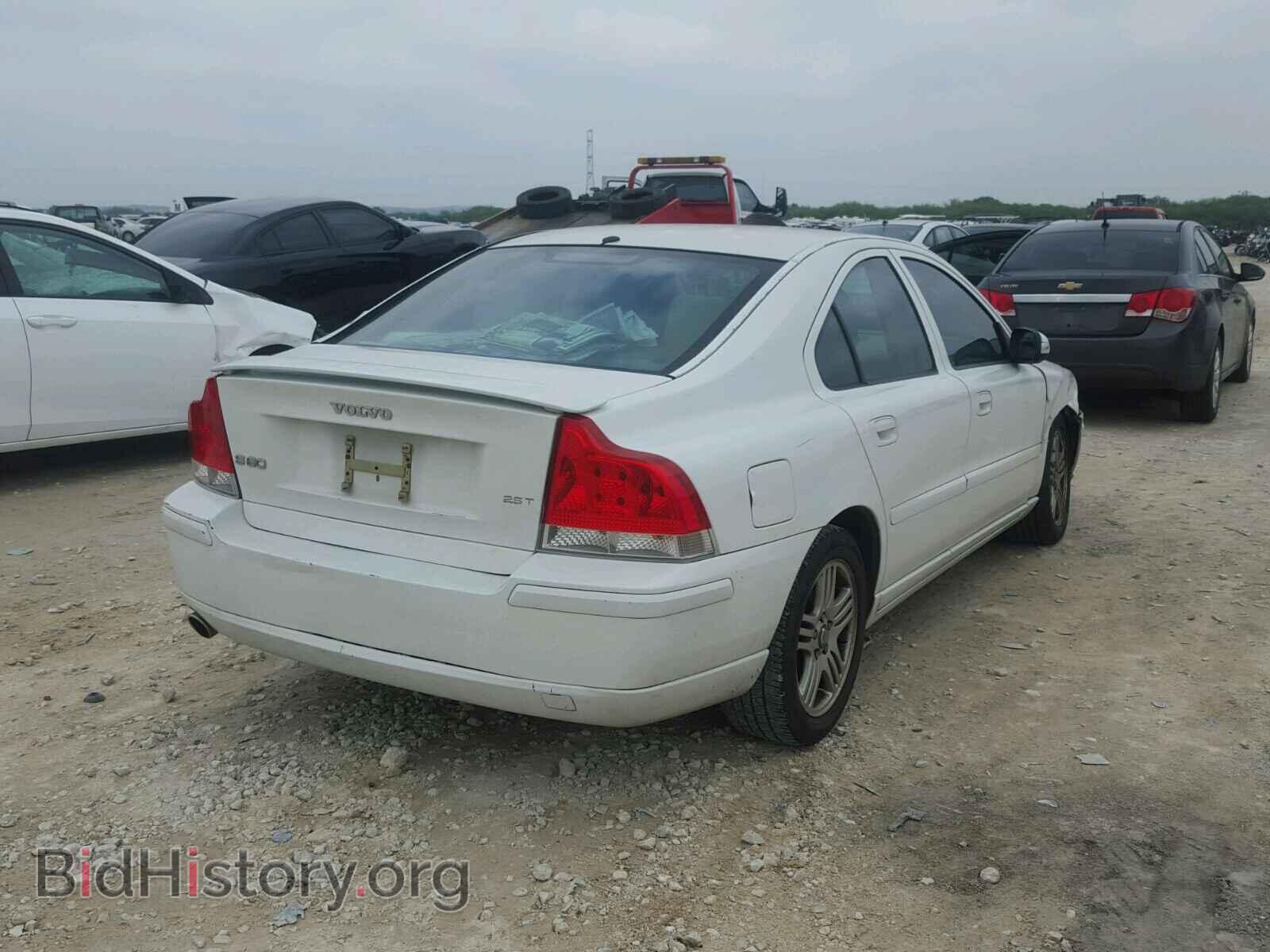 2007 VOLVO S60 2.5T - VIN: YV1RS592472602721 - Фото 4