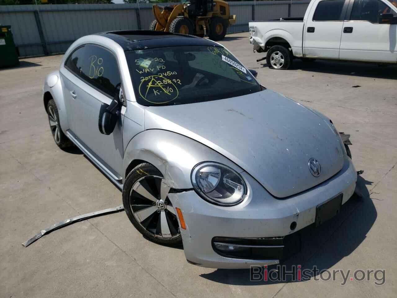 Photo 3VWV87AT5CM629736 - VOLKSWAGEN BEETLE 2012