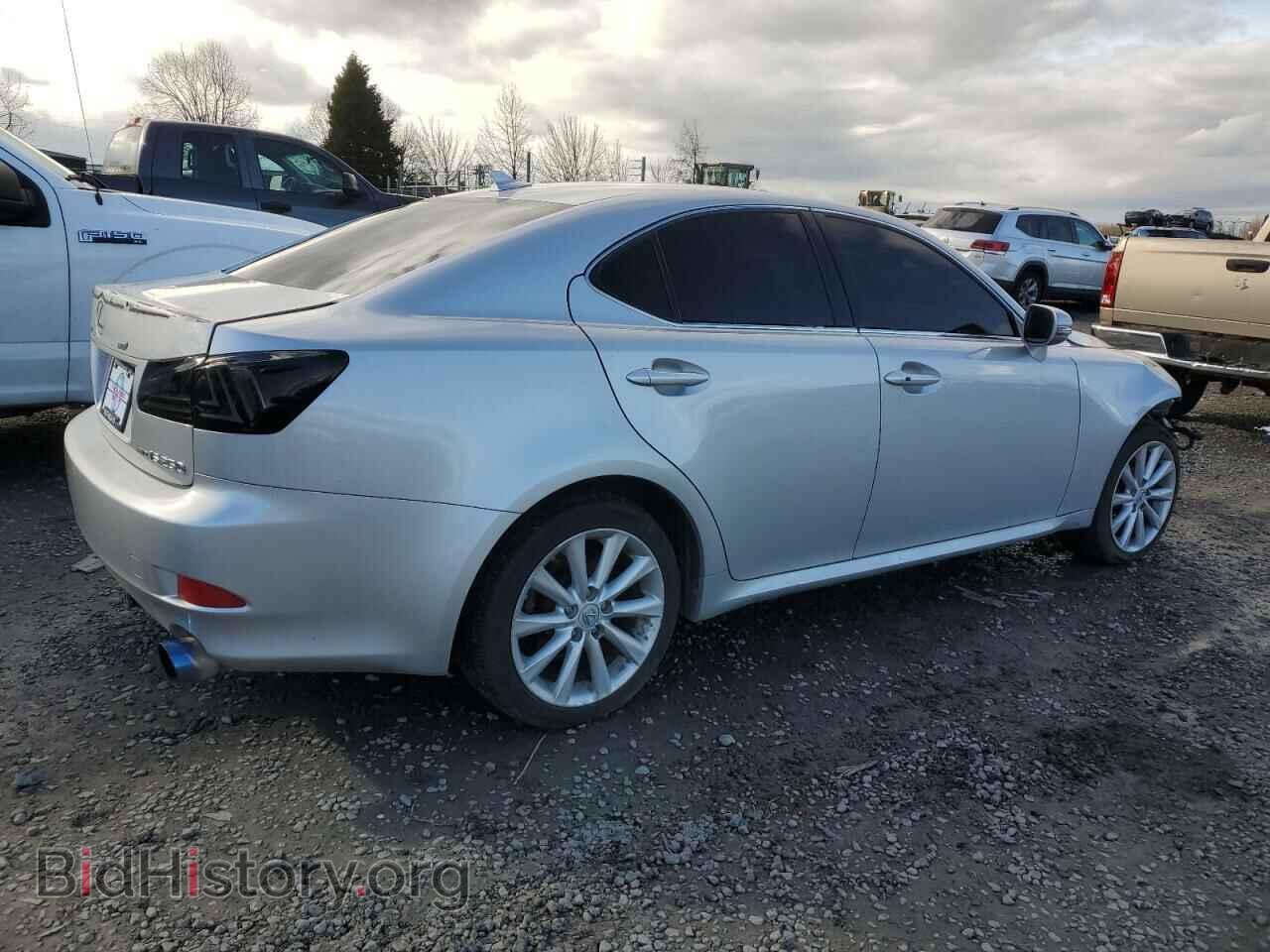 2010 LEXUS IS - VIN: JTHCF5C28A5036902 - Photo 3