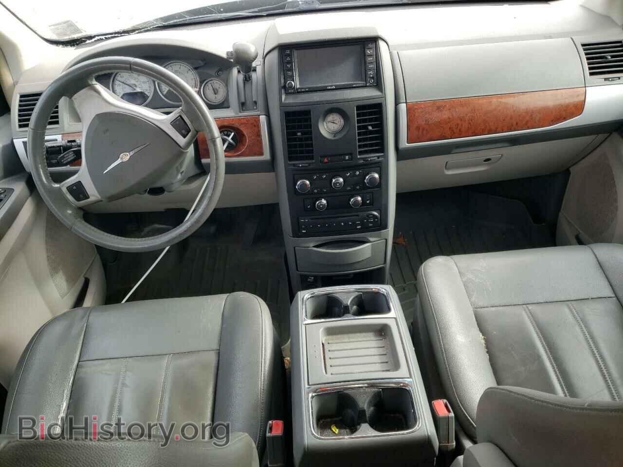 2008 CHRYSLER MINIVAN - VIN: 2A8HR54P08R701502 - Фото 8