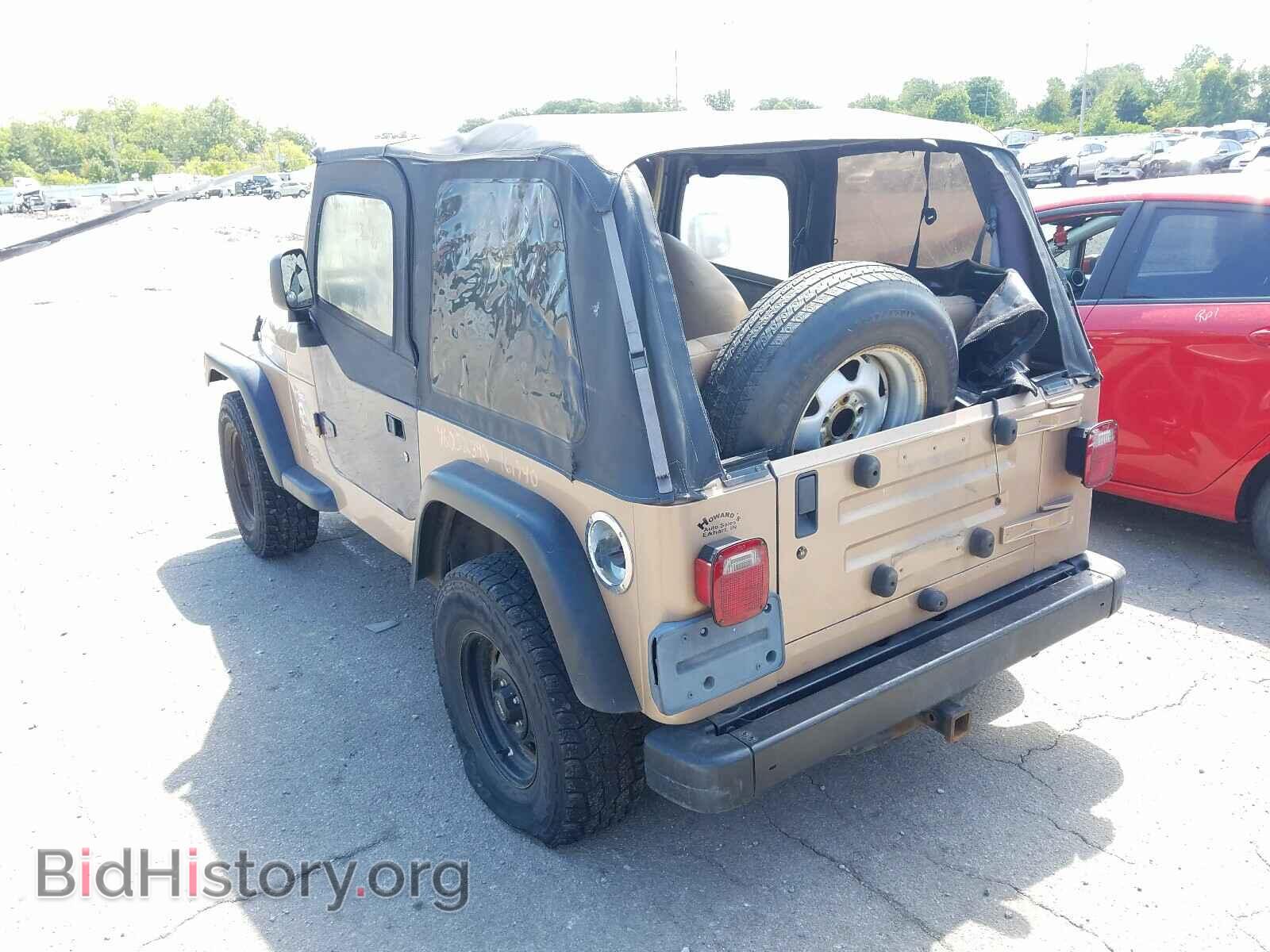 2000 JEEP WRANGLER - VIN: 1J4FA29P8YP731663 - Фото 3
