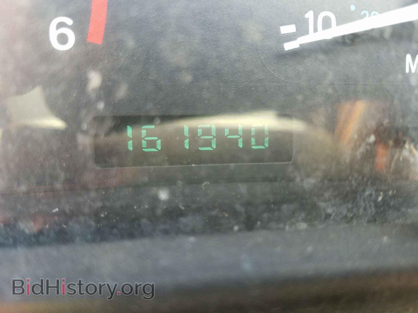 2000 JEEP WRANGLER - VIN: 1J4FA29P8YP731663 - Фото 8