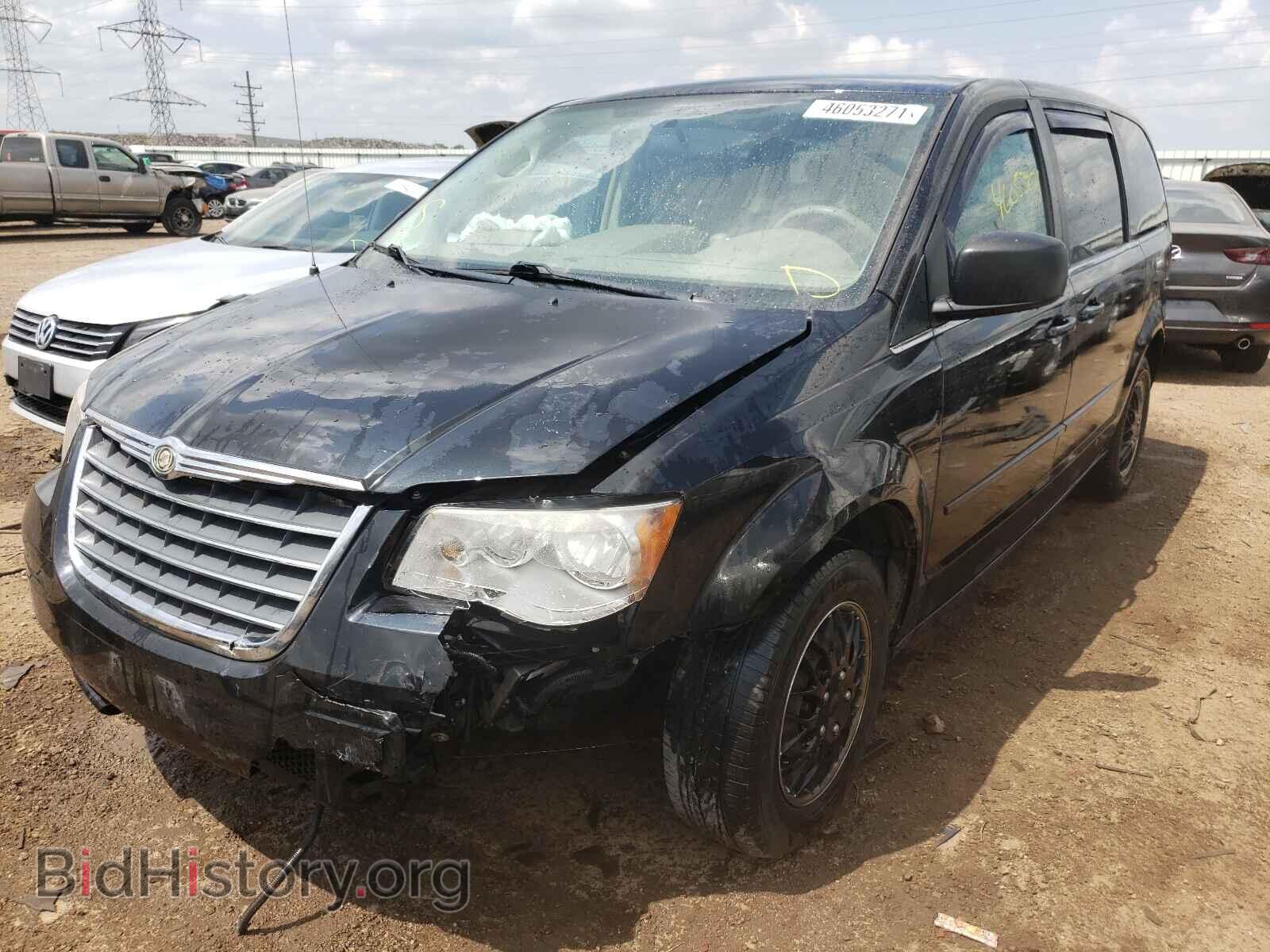 2010 CHRYSLER MINIVAN - VIN: 2A4RR4DE9AR173785 - Photo 2