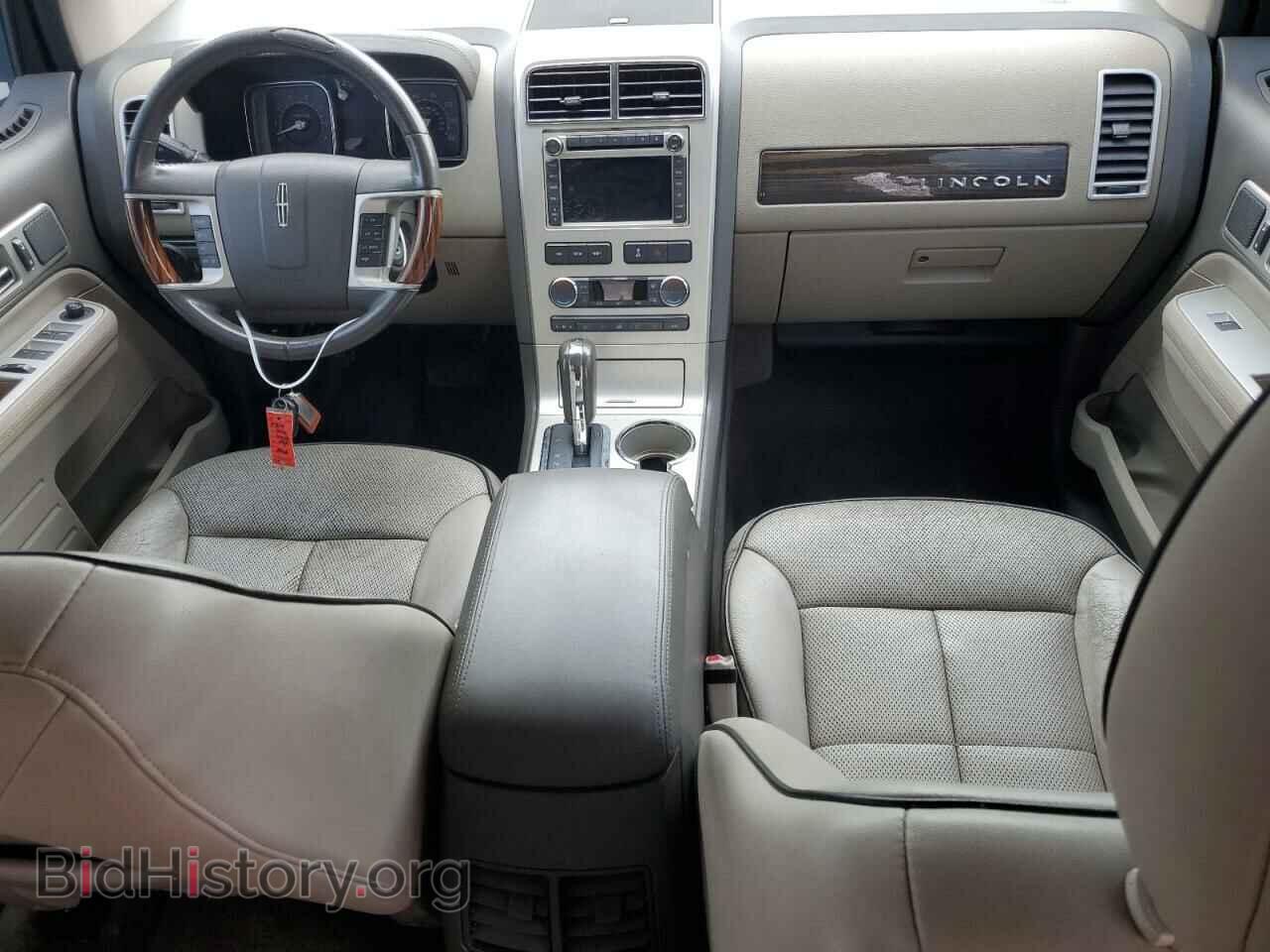 2010 LINCOLN MKX - VIN: 2LMDJ6JC6ABJ31038 - Photo 8