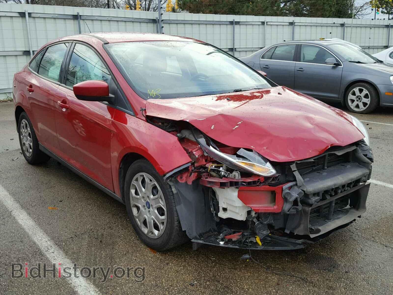 Photo 1FAHP3F20CL152572 - FORD FOCUS 2012