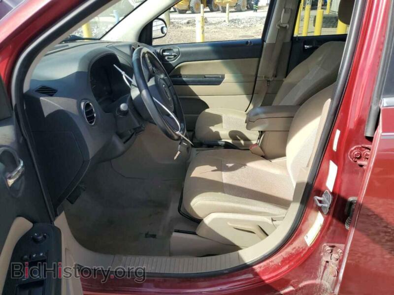 2012 Jeep COMPASS (VIN 1C4NJCEB9CD634175) — фото 7 из 12