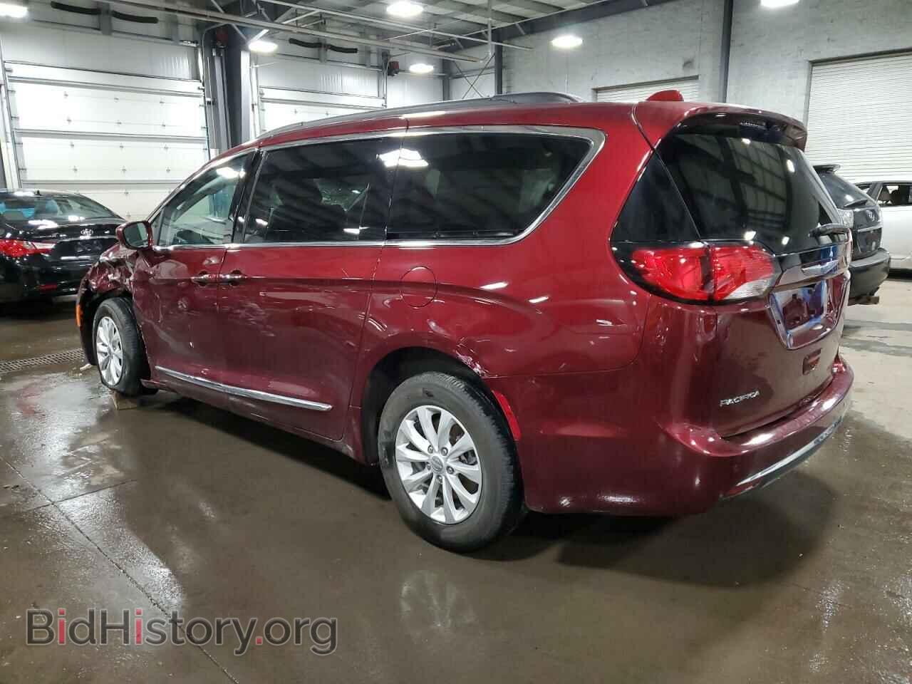 2017 CHRYSLER PACIFICA - VIN: 2C4RC1BG9HR665785 - Фото 2