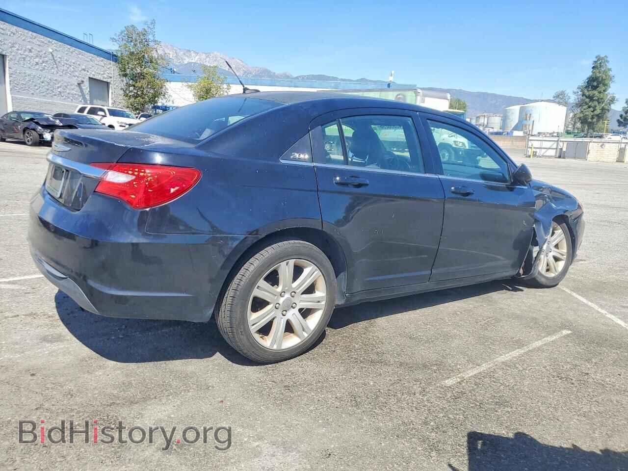2013 CHRYSLER 200 - VIN: 1C3CCBAB8DN639997 - Фото 3