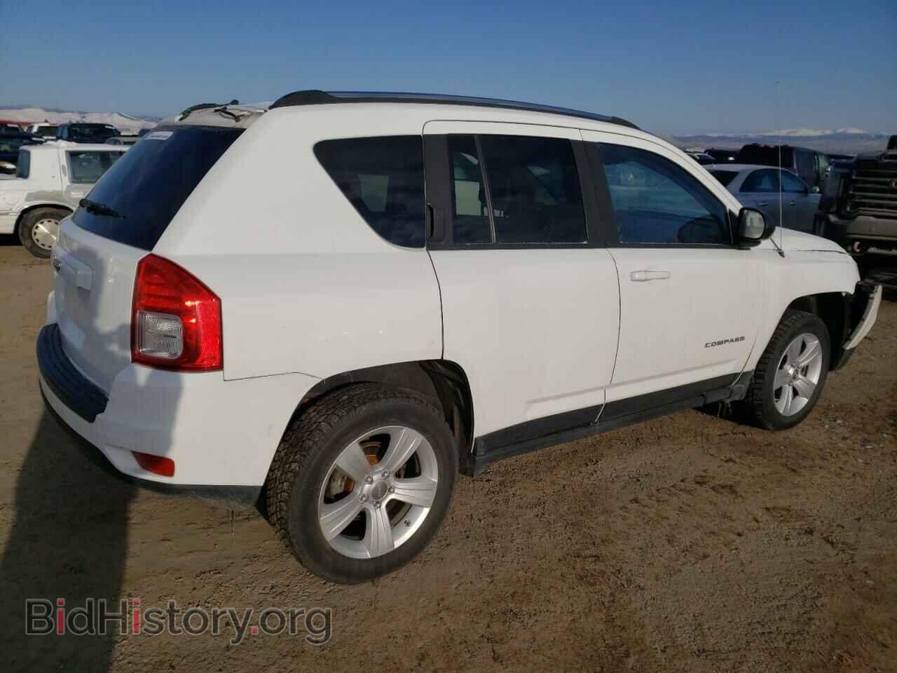 2012 JEEP COMPASS - VIN: 1C4NJDBB7CD591840 - Фото 3