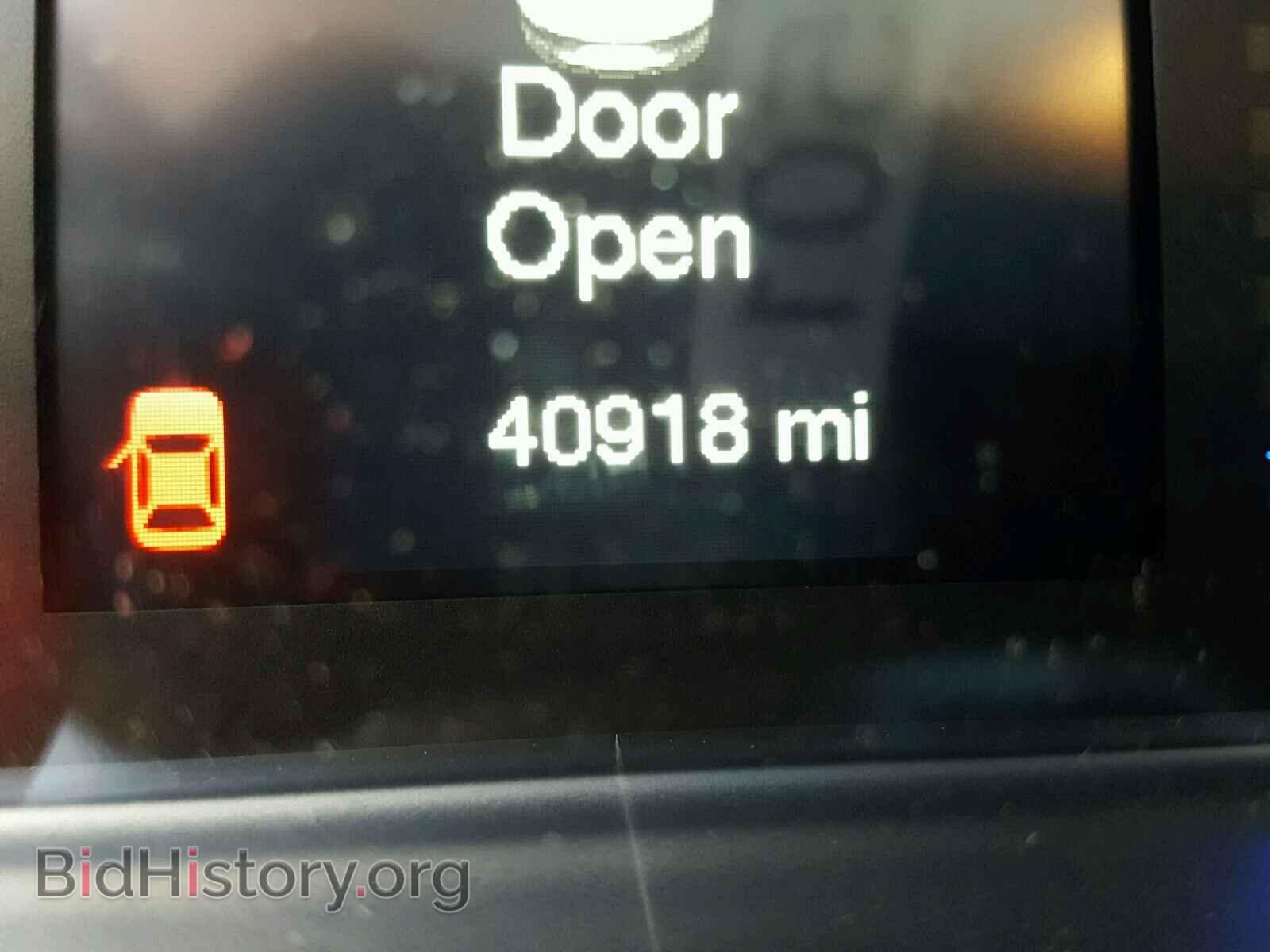 2016 CHRYSLER 200 - VIN: 1C3CCCAB0GN133302 - Photo 8