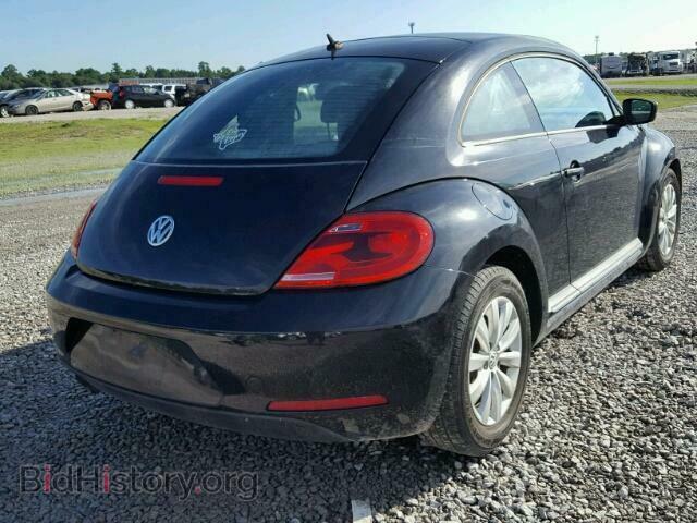 2013 VOLKSWAGEN BEETLE - VIN: 3VWFP7AT2DM663254 - Фото 4