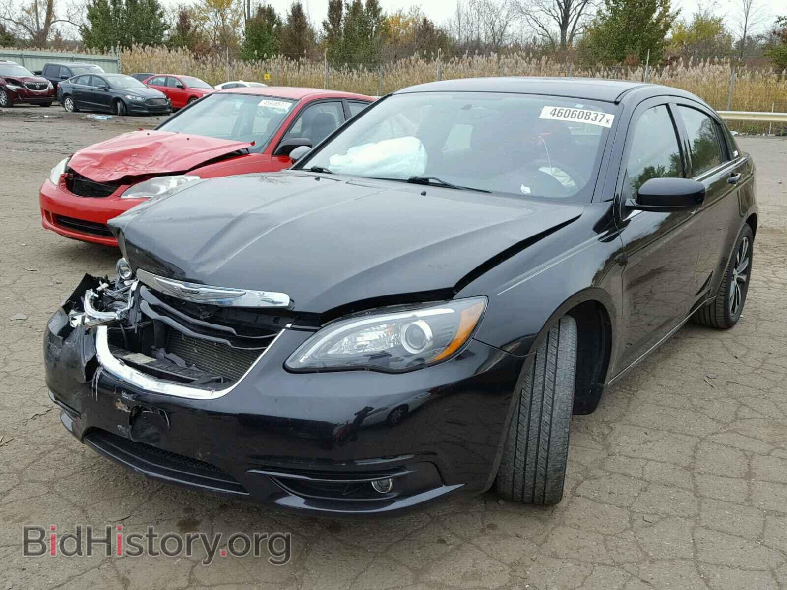 2014 CHRYSLER 200 - VIN: 1C3CCBBB1EN107913 - Фото 2
