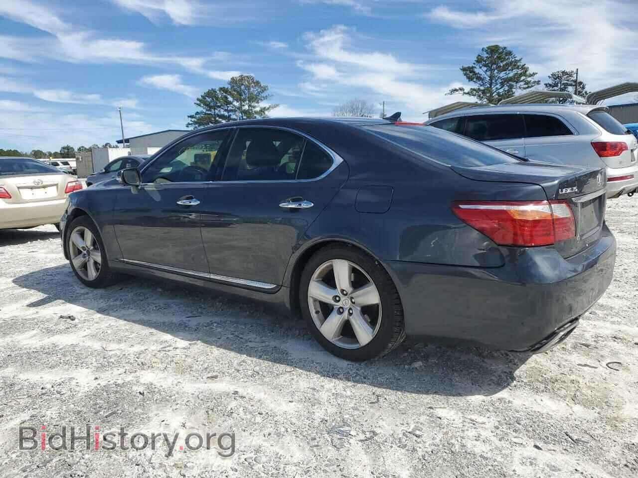 2010 LEXUS LS460 - VIN: JTHBL5EF1A5091745 - Photo 2