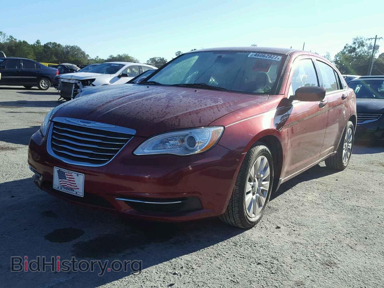 2012 CHRYSLER 200 - VIN: 1C3CCBAB0CN303405 - Фото 2
