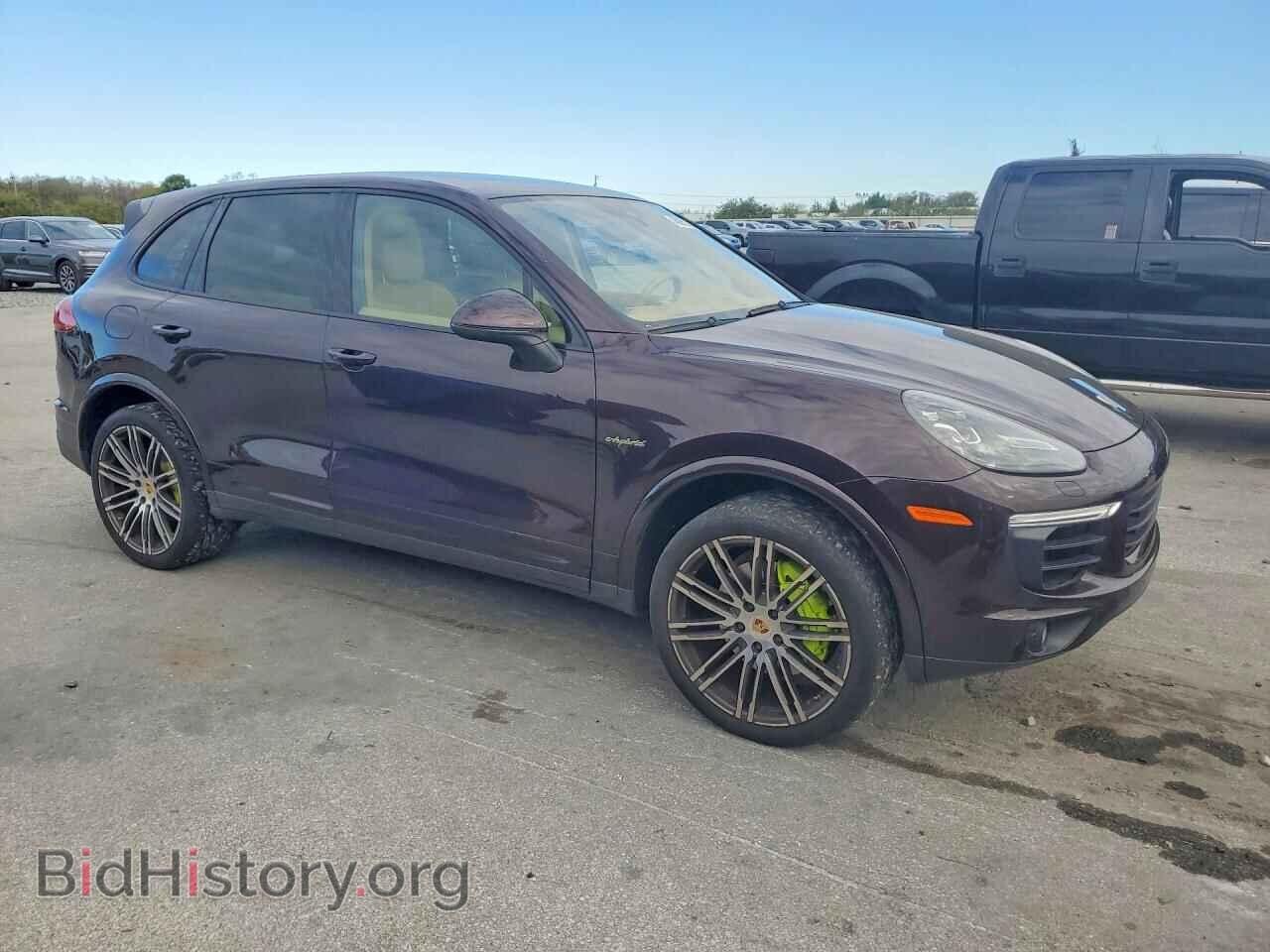 2017 PORSCHE CAYENNE - VIN: WP1AE2A29HLA70932 - Фото 4