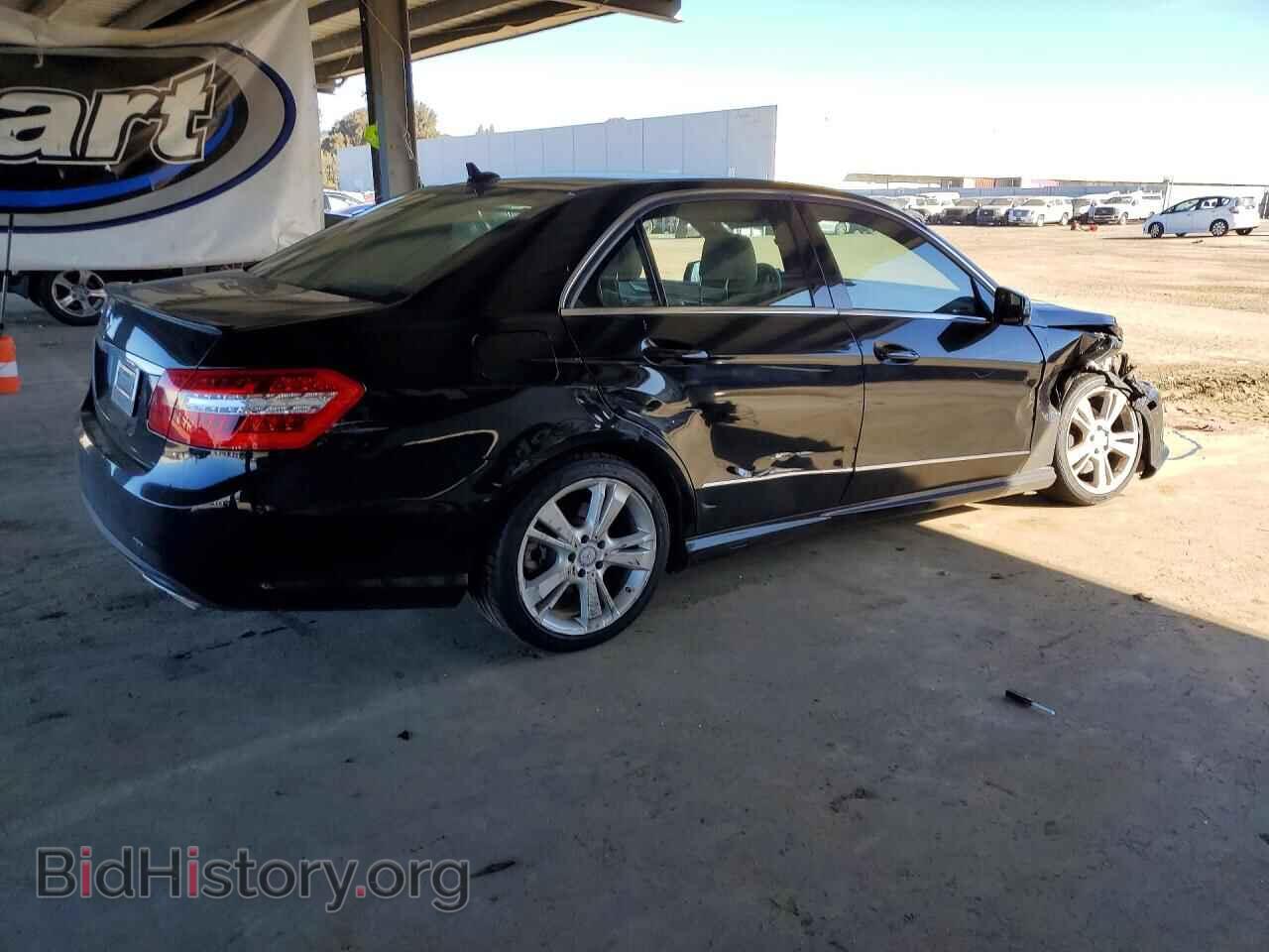 2012 MERCEDES-BENZ E-CLASS - VIN: WDDHF5KB2CA537177 - Фото 3
