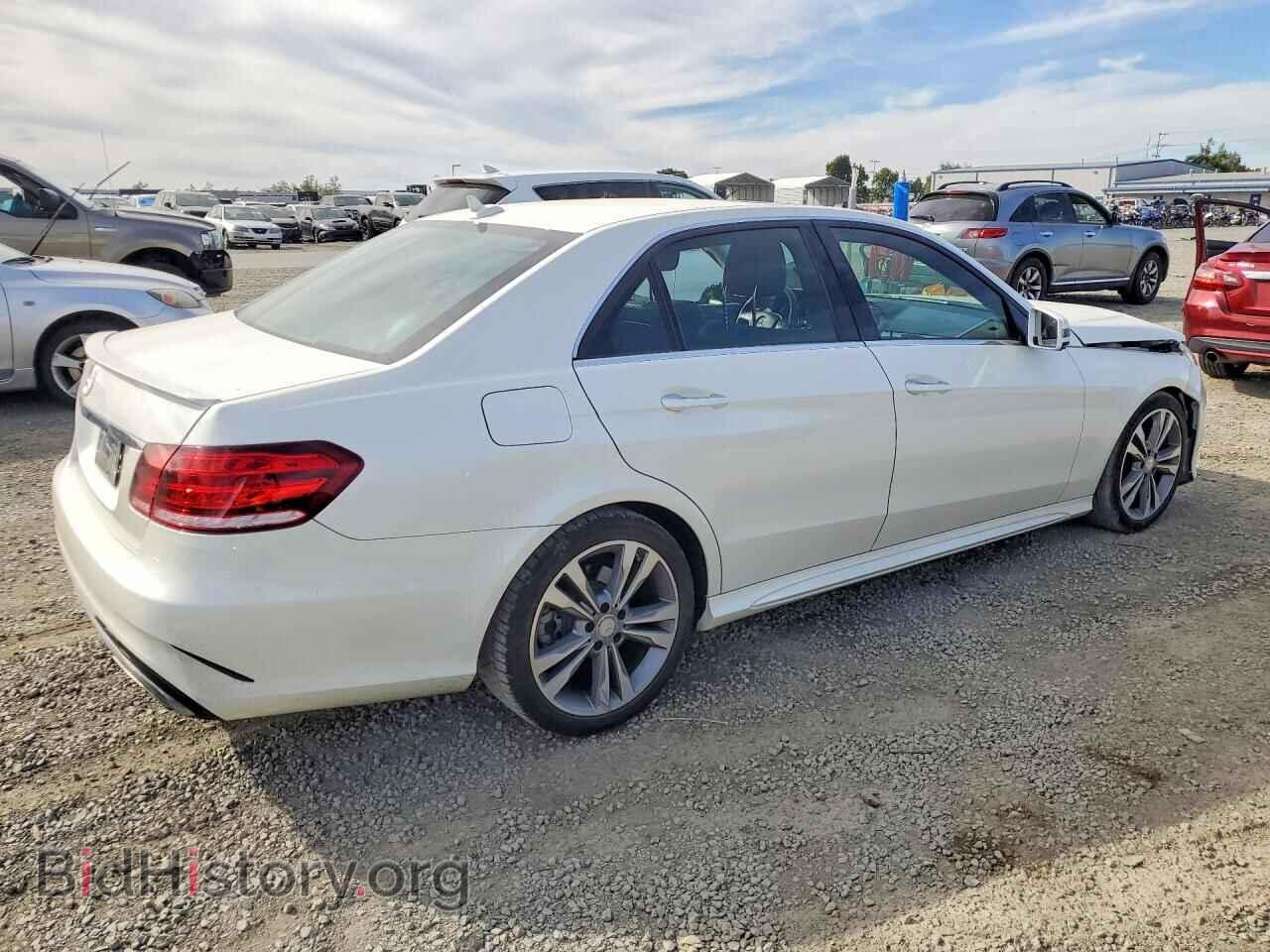 2014 MERCEDES-BENZ E-CLASS - VIN: WDDHF5KB9EA880491 - Фото 3
