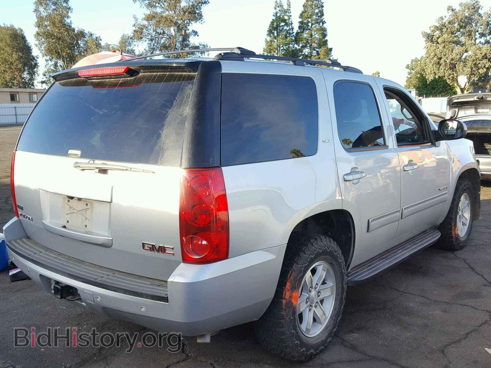 2011 GMC YUKON - VIN: 1GKS2CE09BR124770 - Фото 4