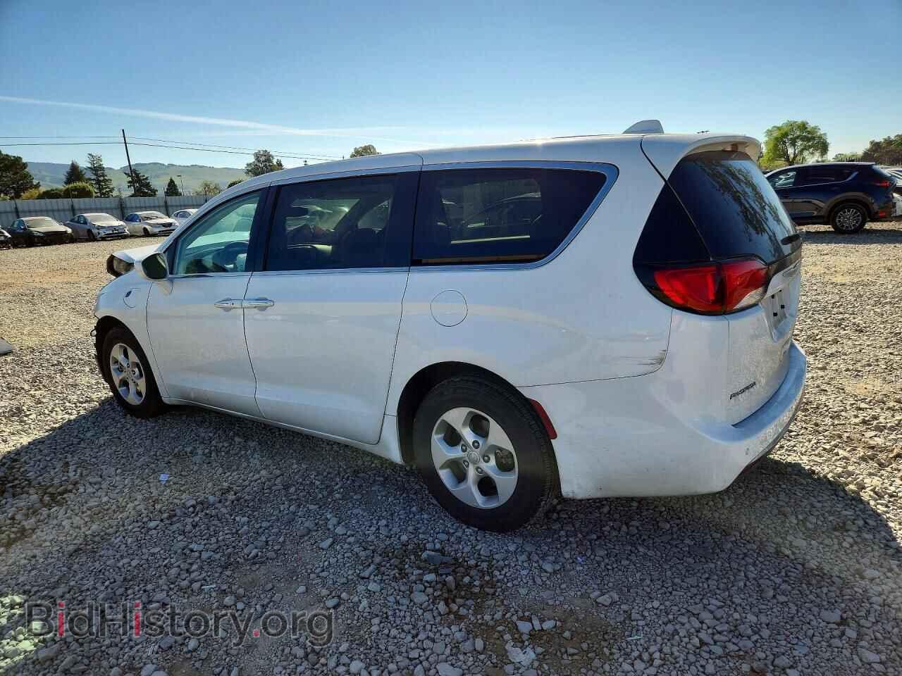 2018 CHRYSLER PACIFICA - VIN: 2C4RC1H77JR194894 - Фото 2