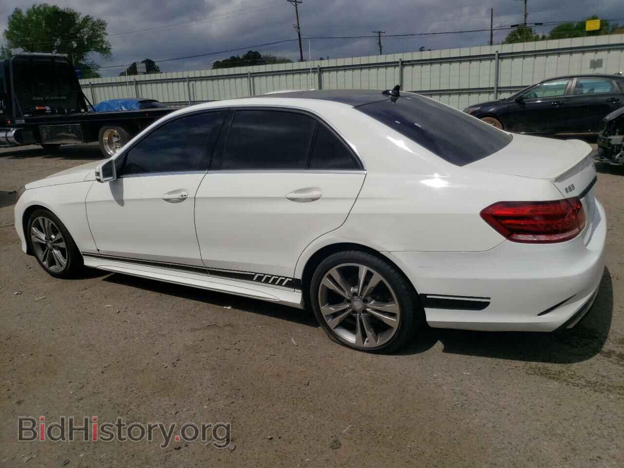 2014 MERCEDES-BENZ E-CLASS - VIN: WDDHF5KBXEB023588 - Фото 2