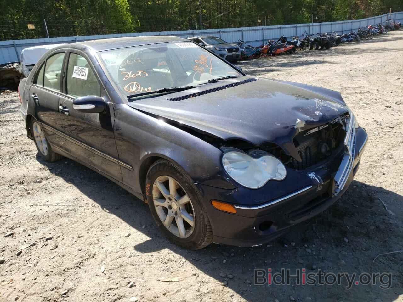 Photo WDBRF87H27F907581 - MERCEDES-BENZ C-CLASS 2007