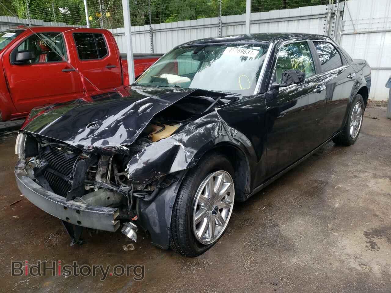 2007 CHRYSLER 300 - VIN: 2C3KA63H17H861899 - Фото 2