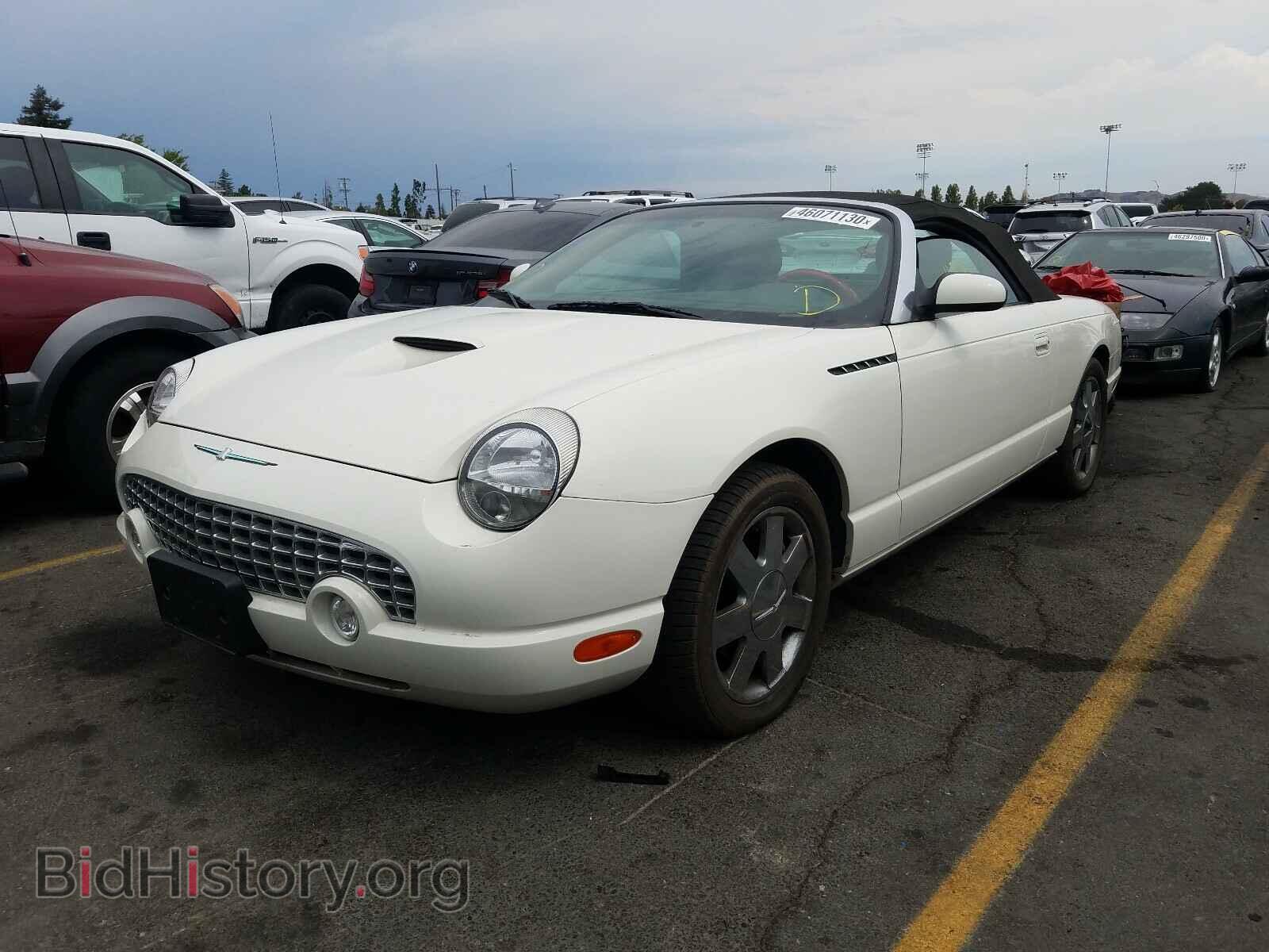 2002 FORD TBIRD - VIN: 1FAHP60AX2Y121073 - Фото 2