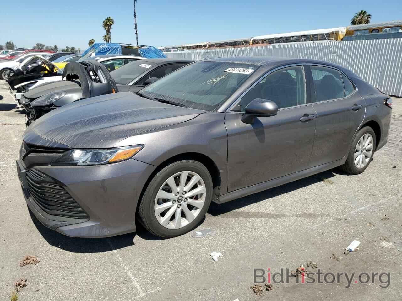 Photo 4T1C11AK7LU359452 - TOYOTA CAMRY 2020