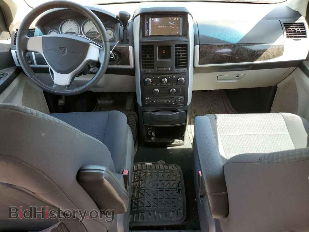 2010 DODGE CARAVAN - VIN: 2D4RN5DX2AR125881 - Фото 8