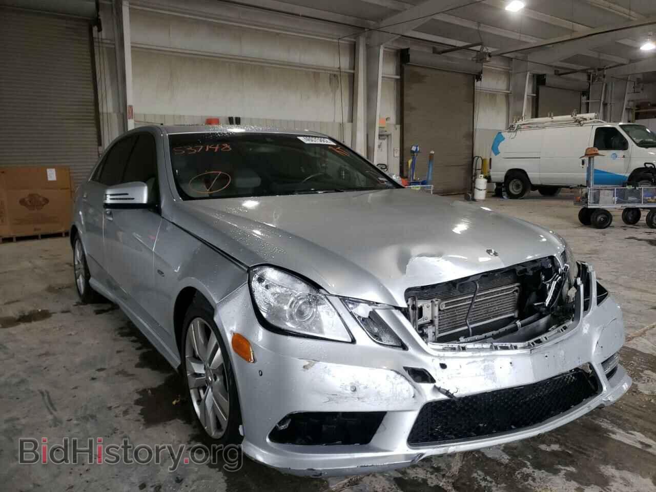 Photo WDDHF2EB3CA537148 - MERCEDES-BENZ E-CLASS 2012