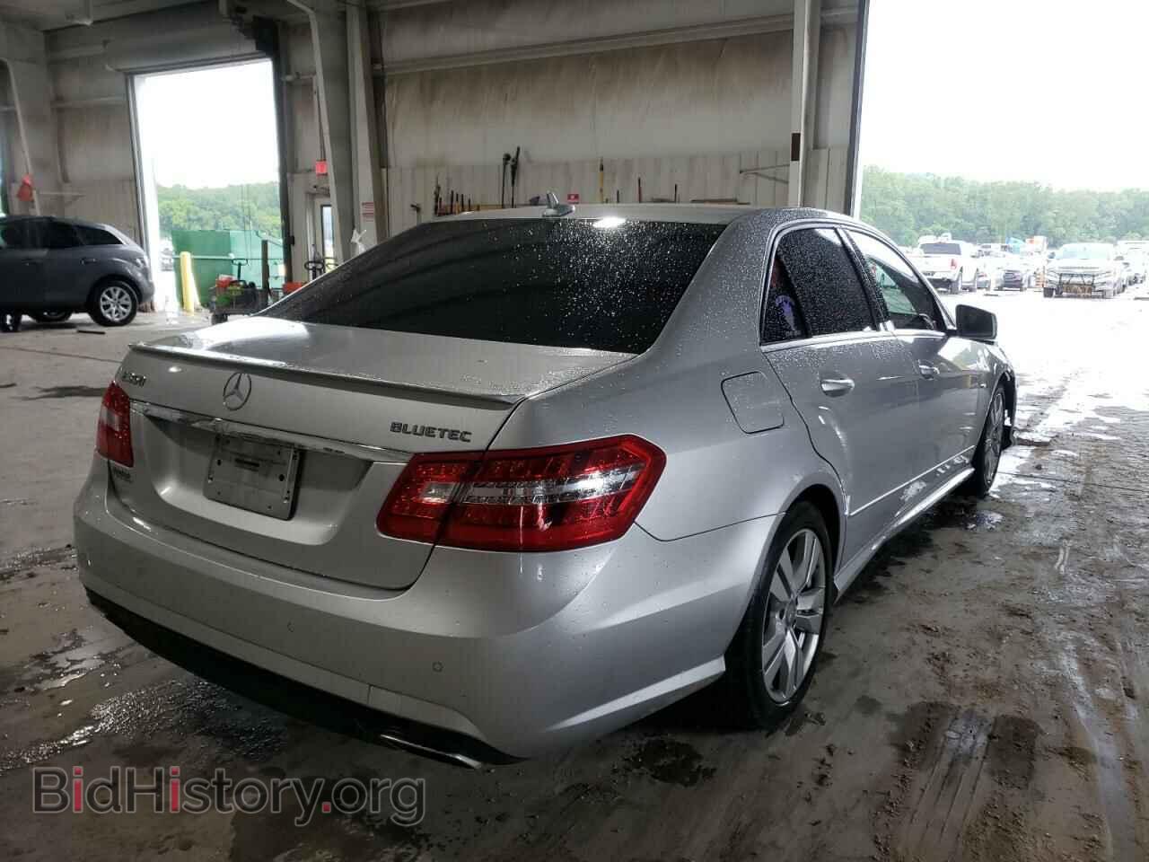 2012 MERCEDES-BENZ E-CLASS - VIN: WDDHF2EB3CA537148 - Фото 4