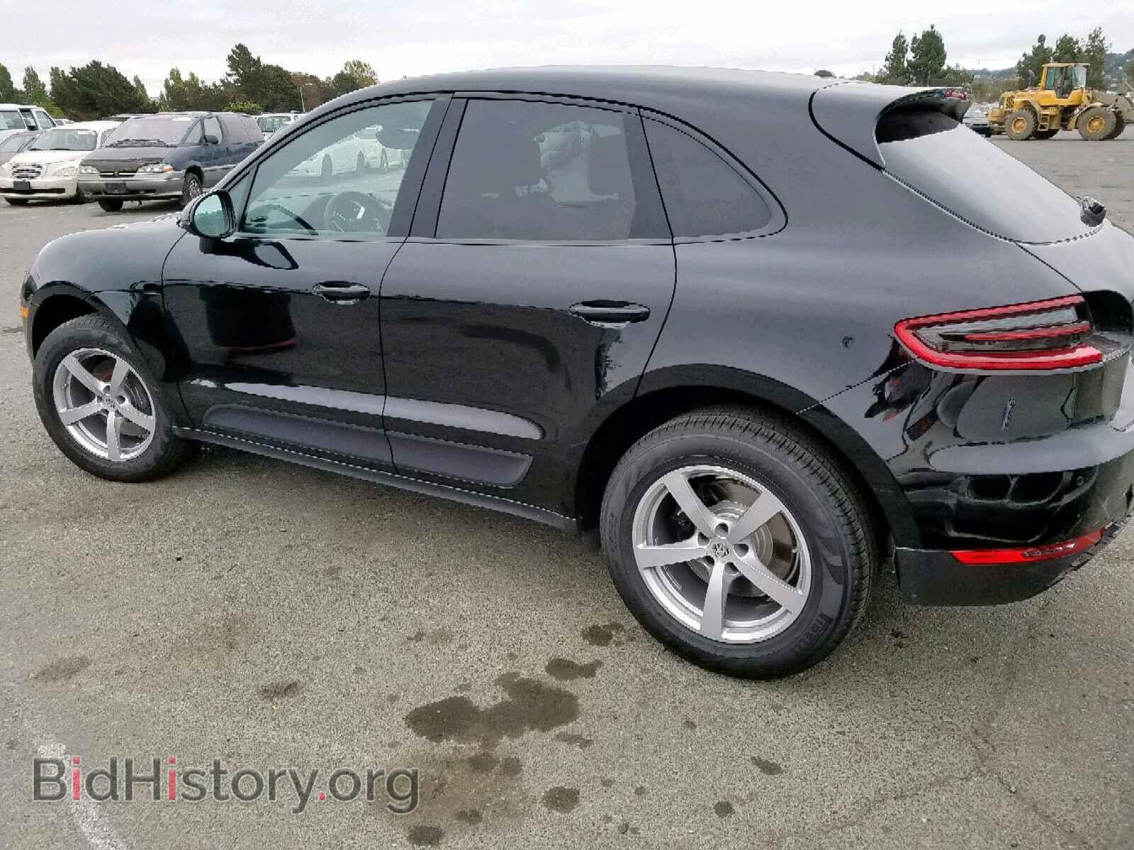 2018 PORSCHE MACAN - VIN: WP1AA2A59JLB16982 - Photo 3