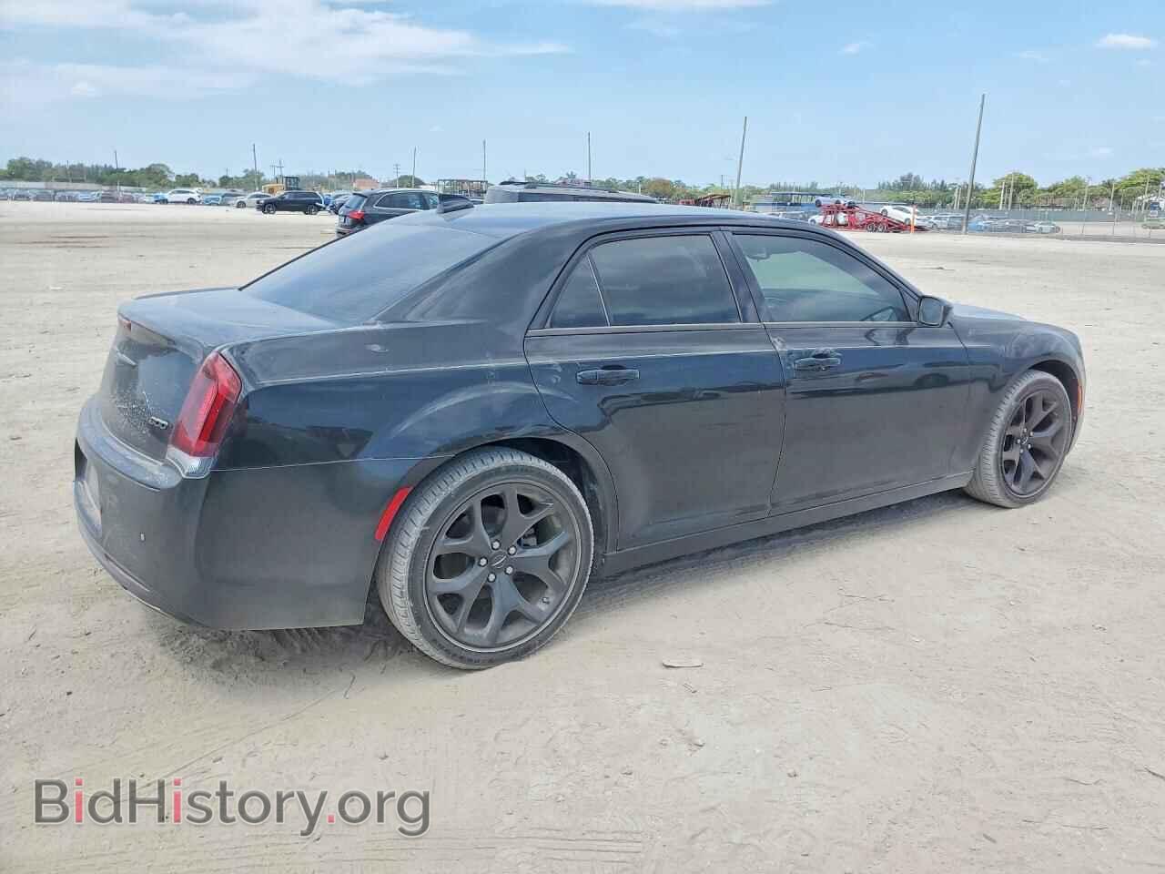 2023 CHRYSLER 300 - VIN: 2C3CCAAGXPH676732 - Фото 3
