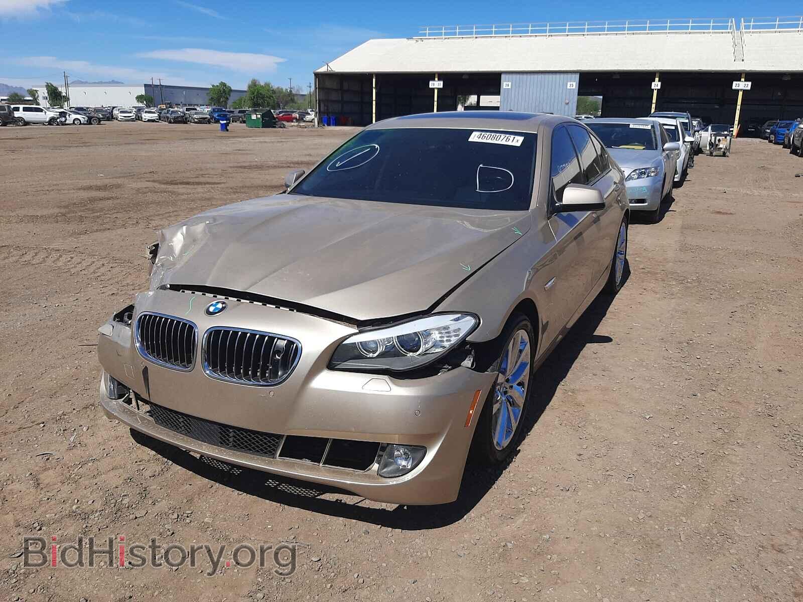 2011 BMW 5 SERIES - VIN: WBAFR7C58BC266848 - Фото 2