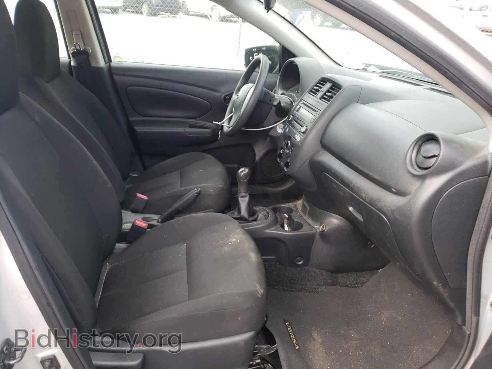 2017 NISSAN VERSA - VIN: 3N1CN7AP1HL908624 - Фото 5
