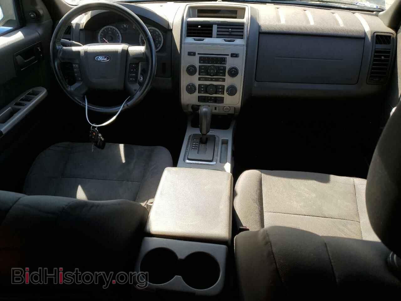 2011 FORD ESCAPE - VIN: 1FMCU0D70BKC39818 - Photo 8