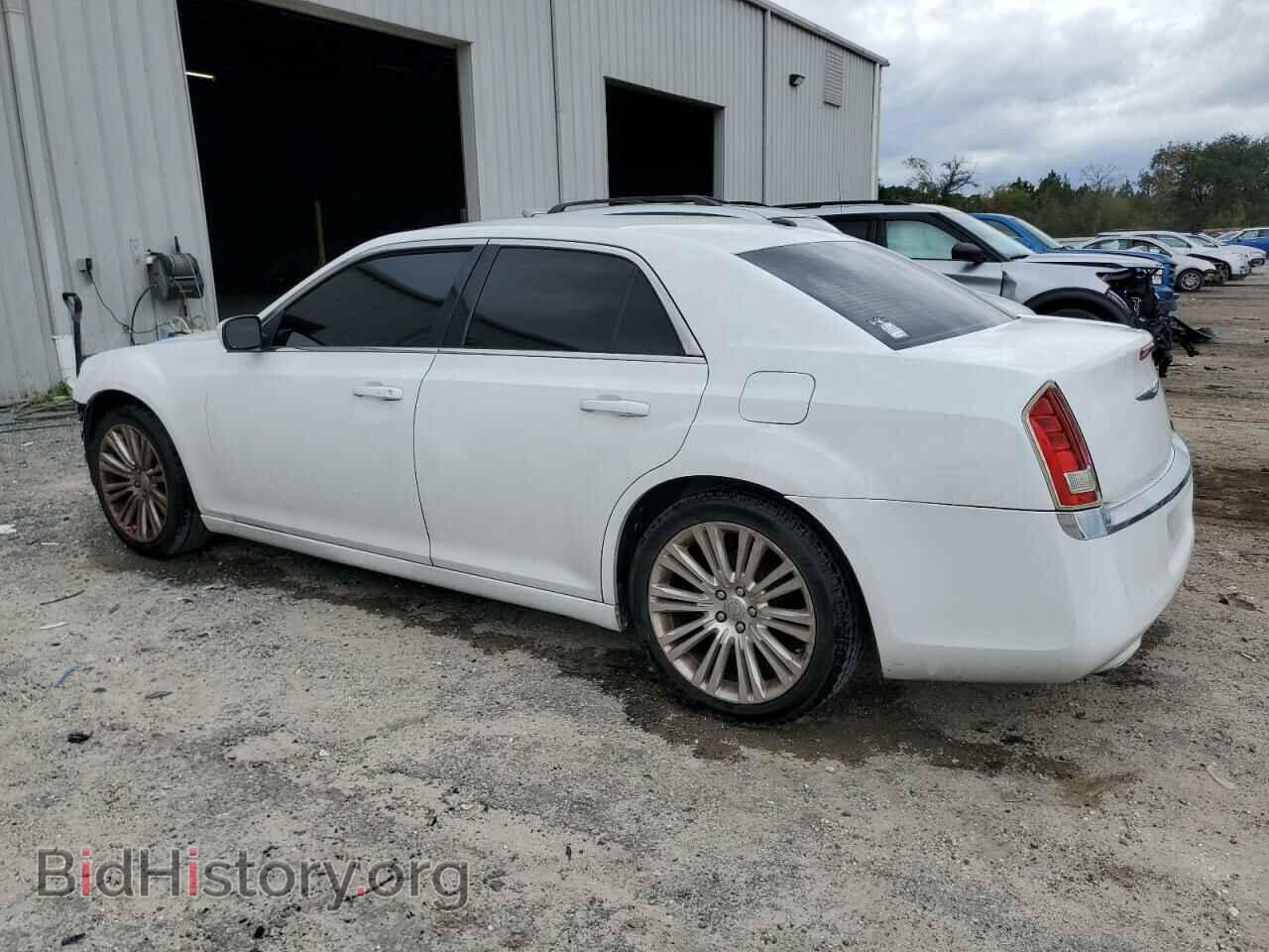 2012 CHRYSLER 300 - VIN: 2C3CCAAG0CH186214 - Фото 2