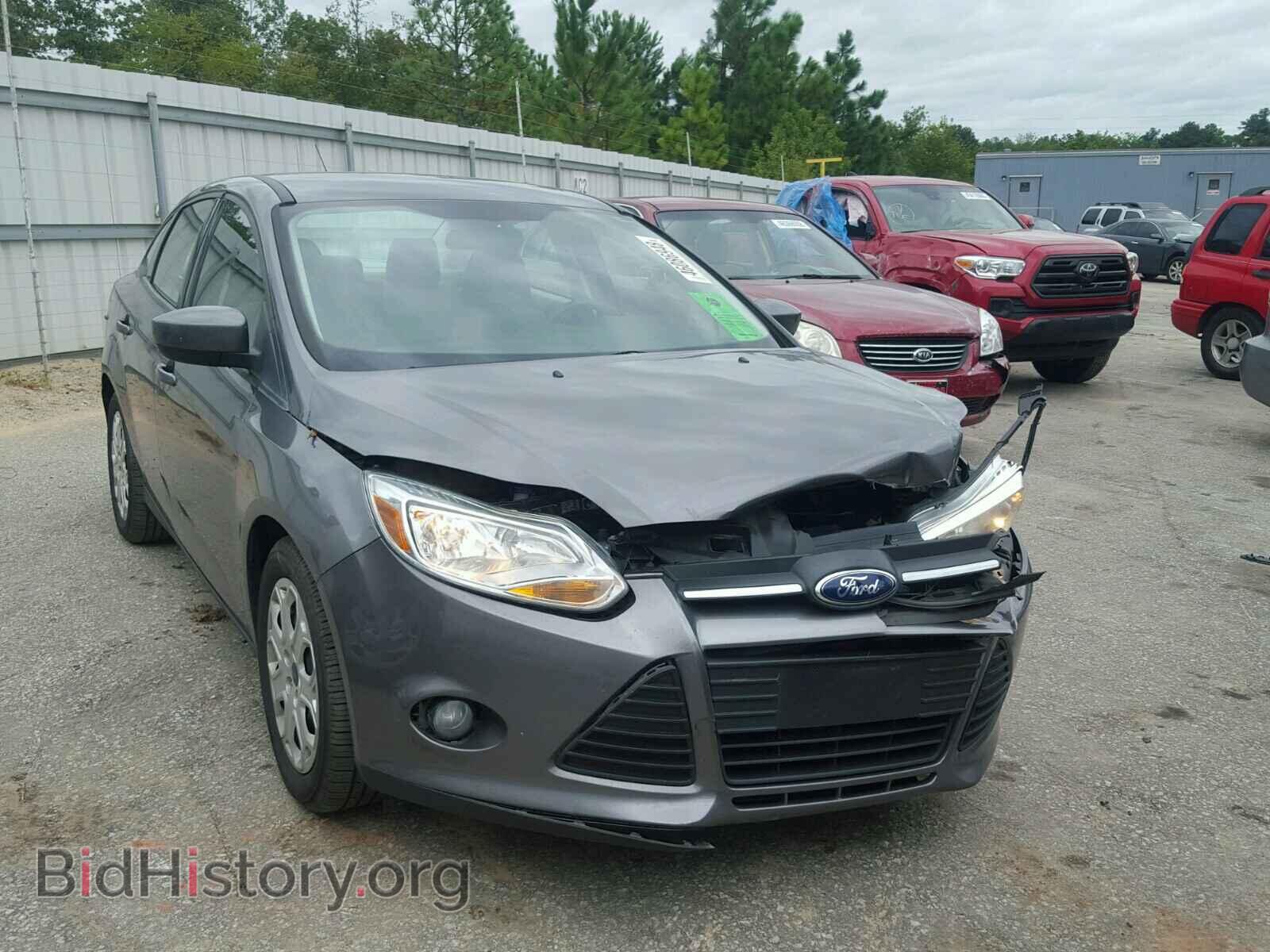 2012 Ford FOCUS Focus SE (VIN 1FAHP3F21CL456204) — photo 1 of 10, Copart, damage: front end