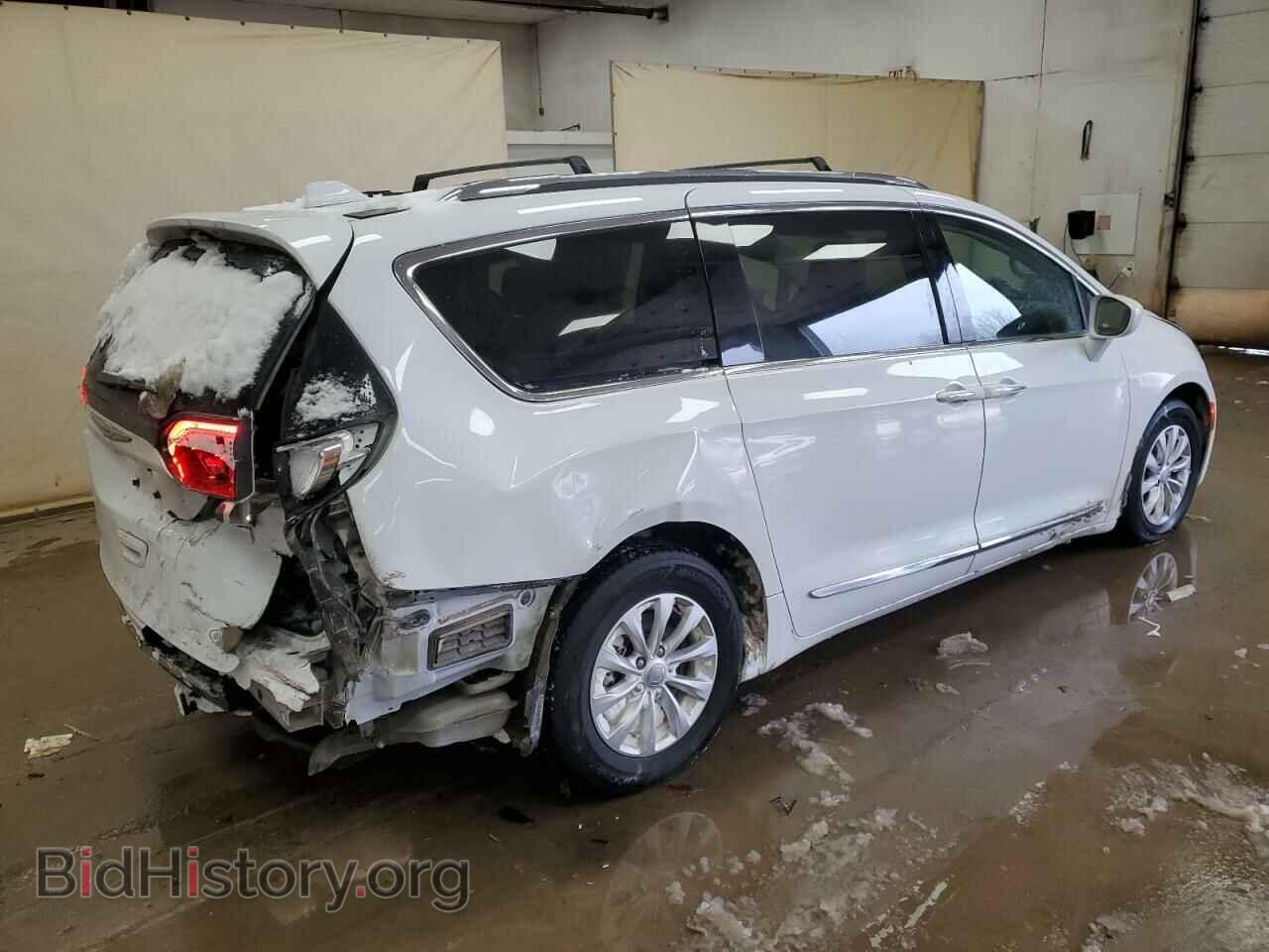 2018 CHRYSLER PACIFICA - VIN: 2C4RC1BG2JR113776 - Photo 3