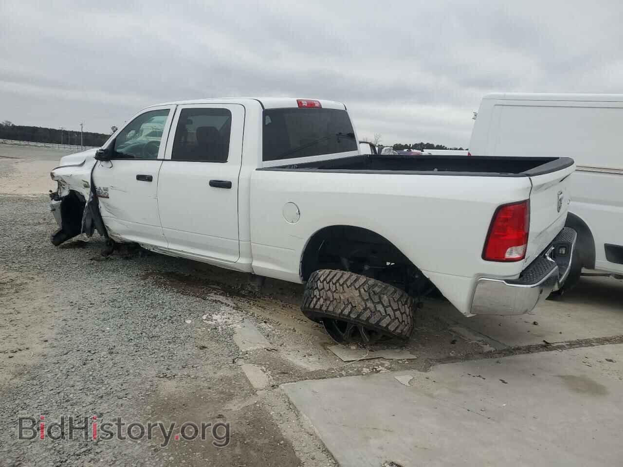 2018 RAM All Models - VIN: 3C6UR5CJ3JG148172 - Photo 2