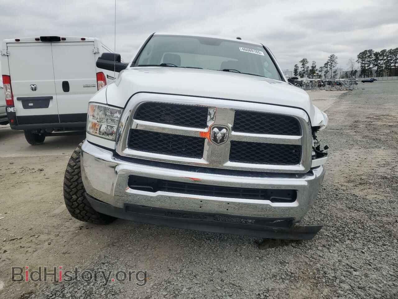 2018 RAM All Models - VIN: 3C6UR5CJ3JG148172 - Photo 5