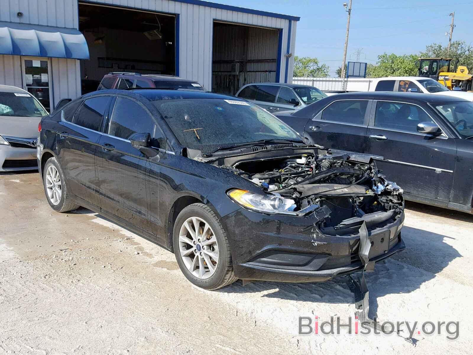 Photo 3FA6P0H77HR104834 - FORD FUSION SE 2017